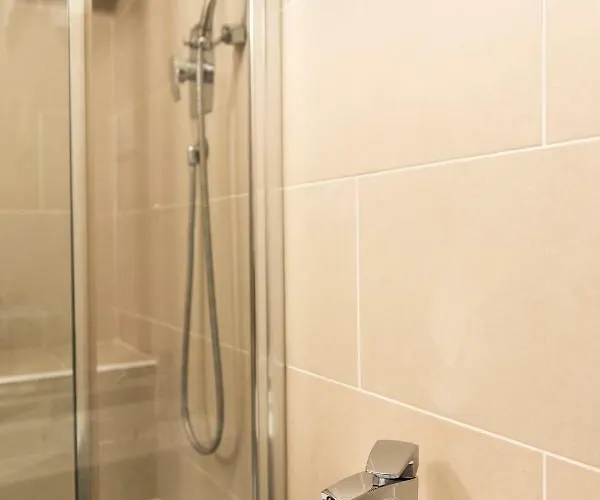 Trevi Fountain - Lovely Loft *