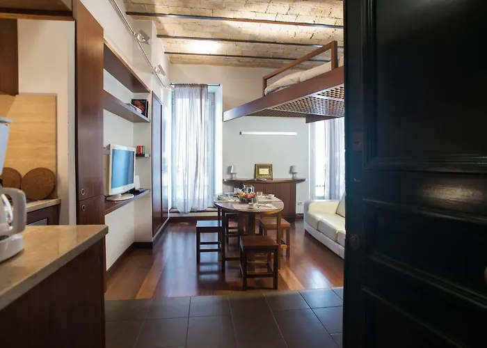 Trevi Fountain - Lovely Loft Apartment *